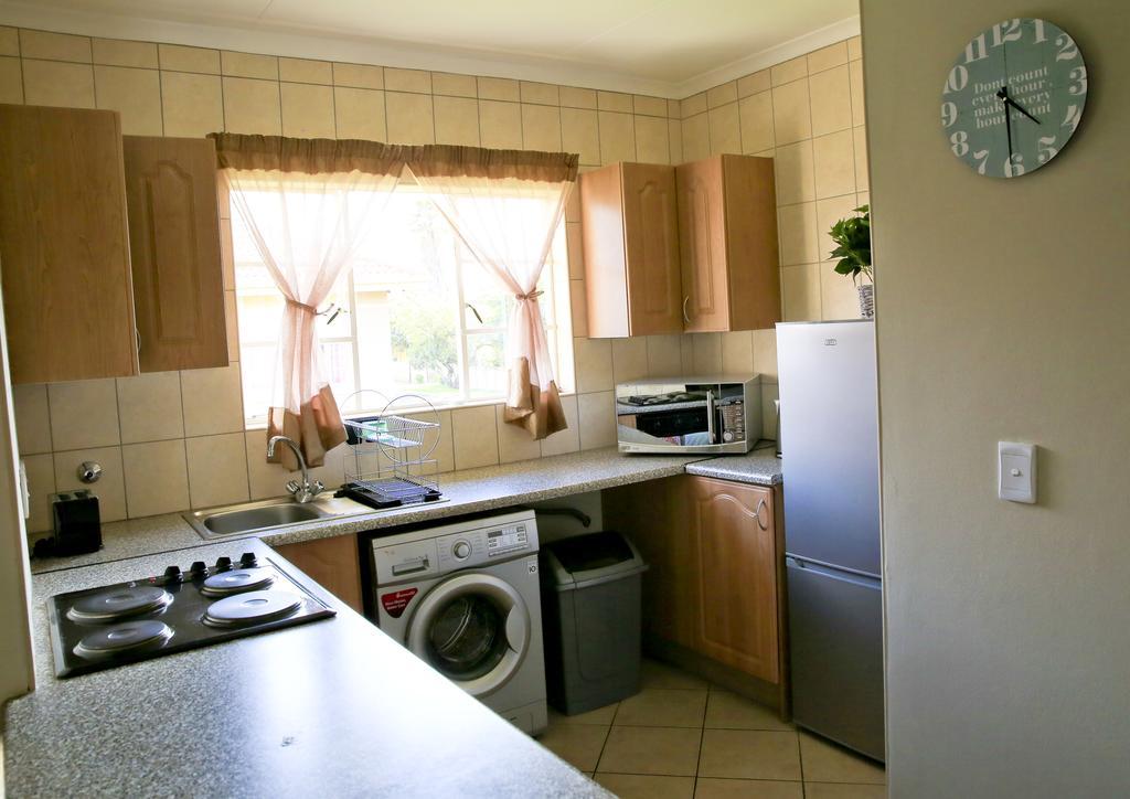 Witfield African Eagle Apartments מראה חיצוני תמונה