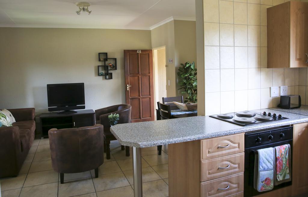 Witfield African Eagle Apartments מראה חיצוני תמונה