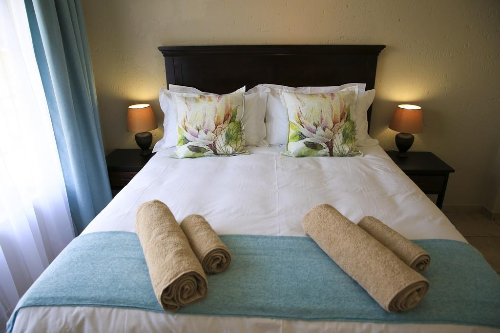 Witfield African Eagle Apartments מראה חיצוני תמונה