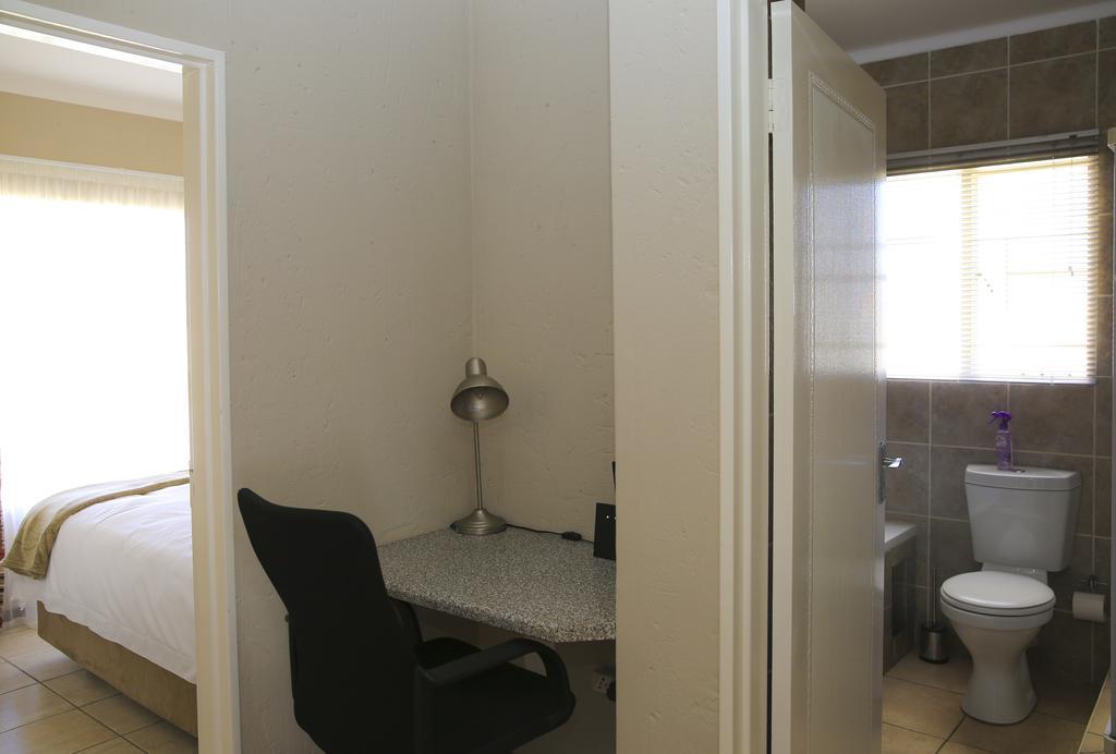 Witfield African Eagle Apartments מראה חיצוני תמונה