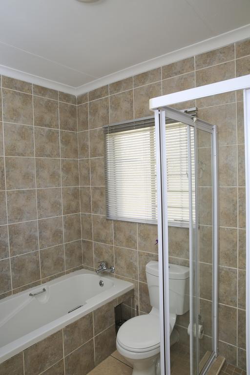 Witfield African Eagle Apartments מראה חיצוני תמונה